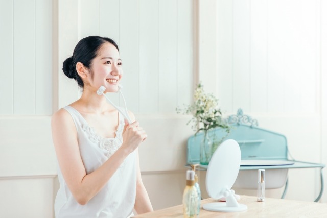 美容鍼との併用でむくみ解消につながる4つのセルフケア方法